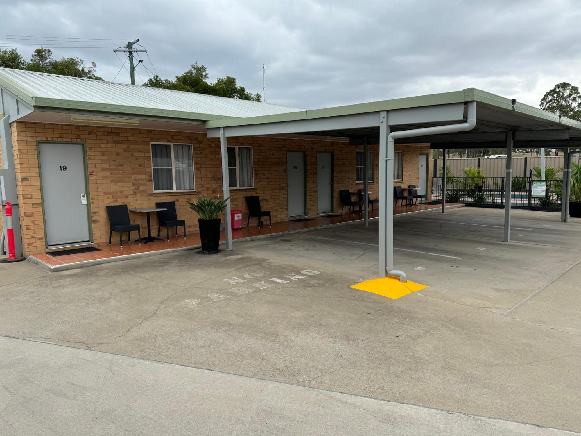 Raintree Motel Biloela מראה חיצוני תמונה