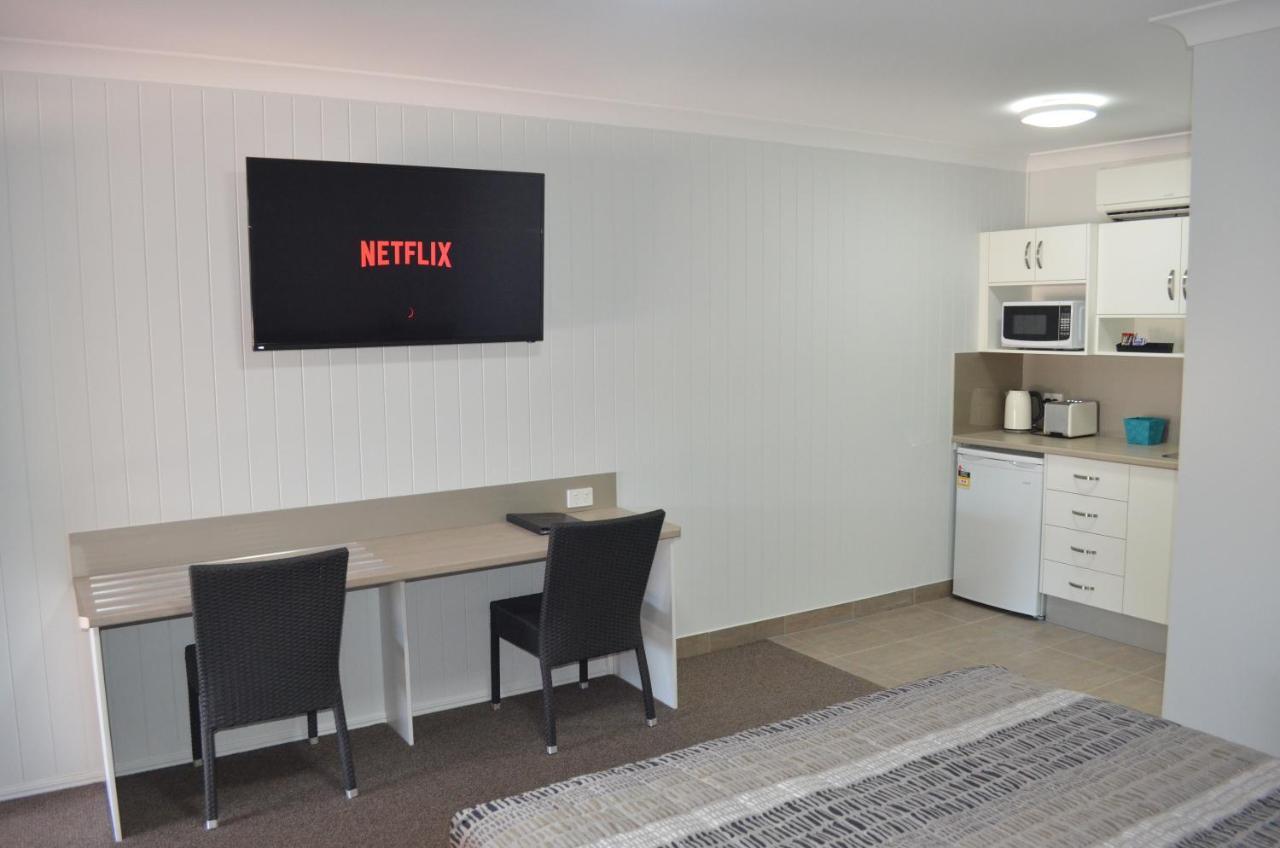 Raintree Motel Biloela מראה חיצוני תמונה