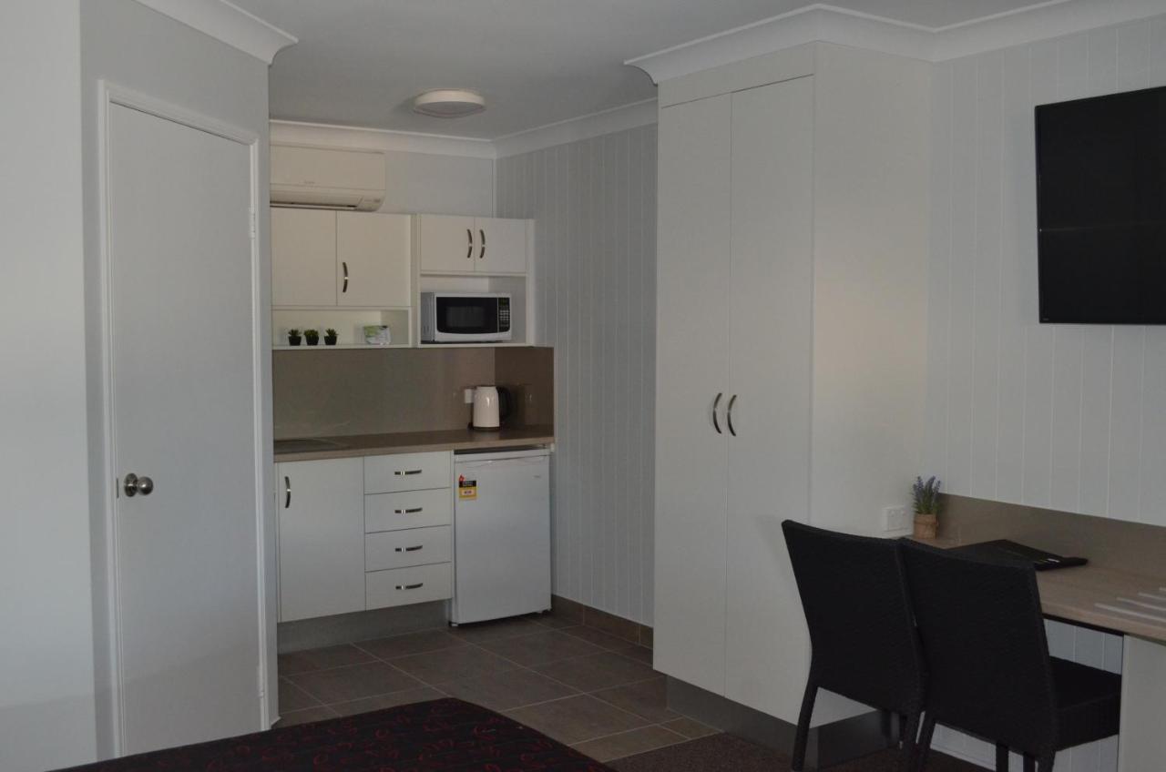 Raintree Motel Biloela מראה חיצוני תמונה