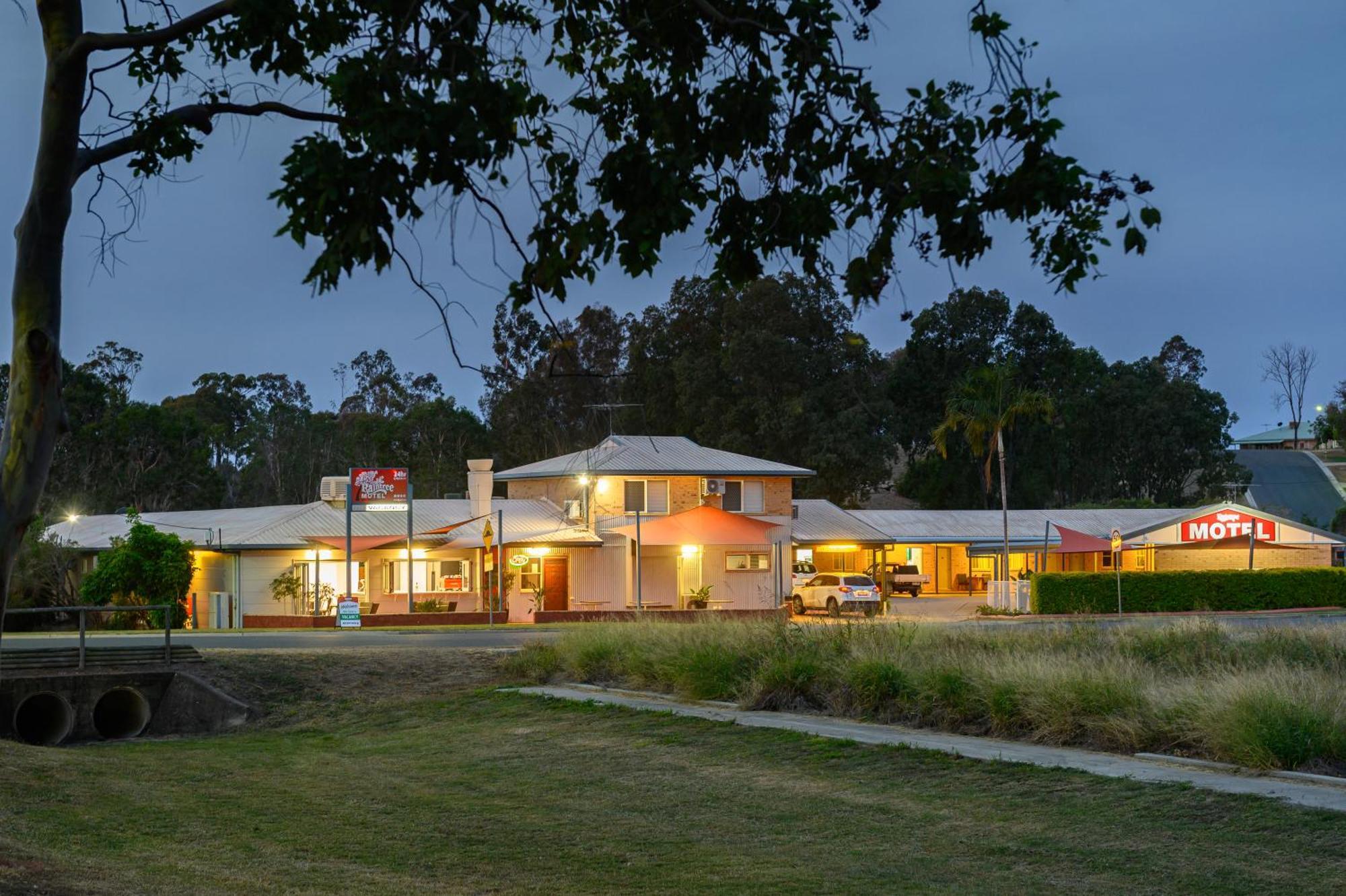 Raintree Motel Biloela מראה חיצוני תמונה