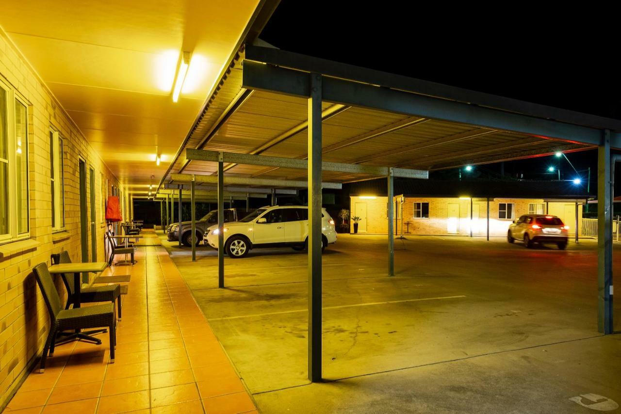 Raintree Motel Biloela מראה חיצוני תמונה