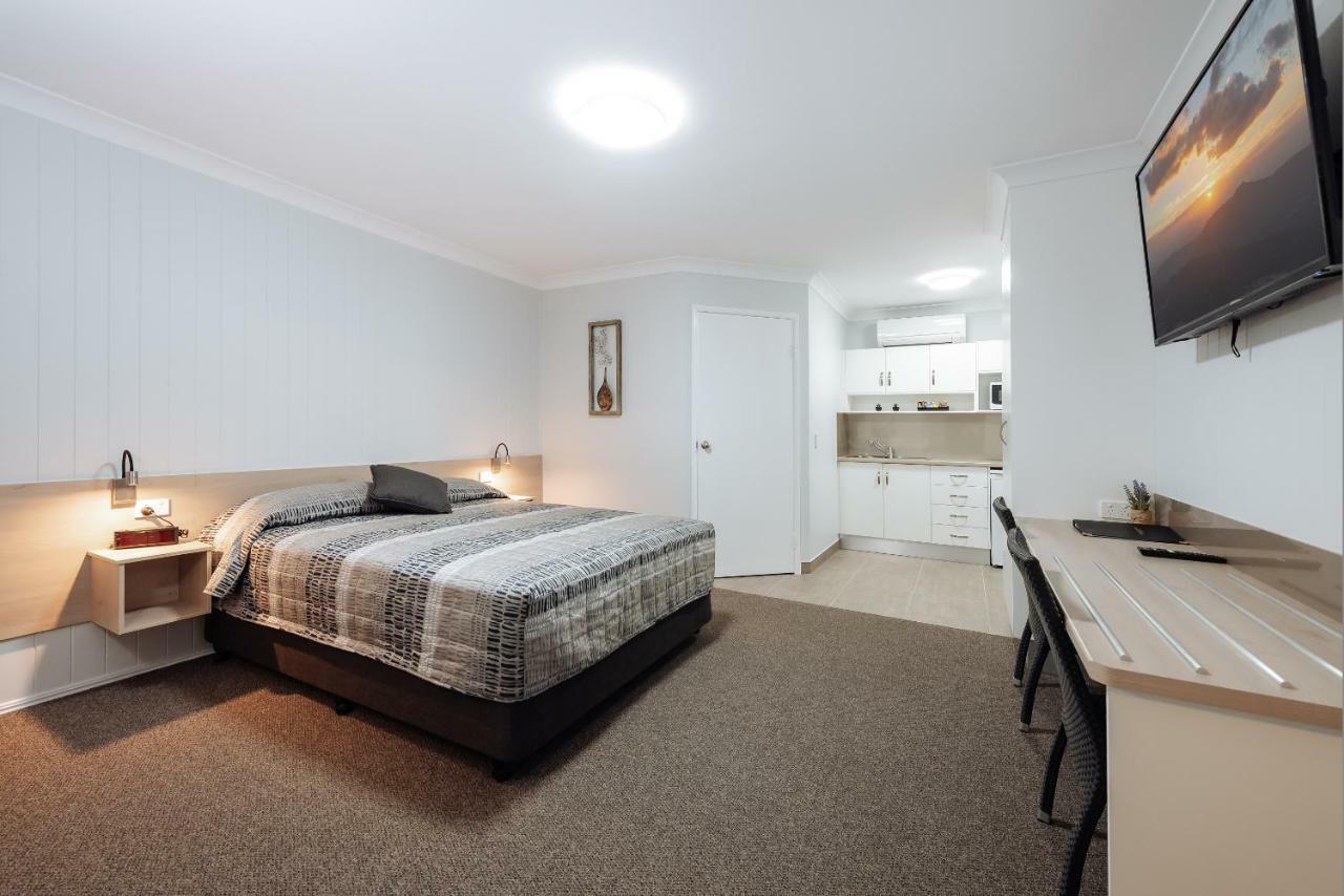 Raintree Motel Biloela מראה חיצוני תמונה